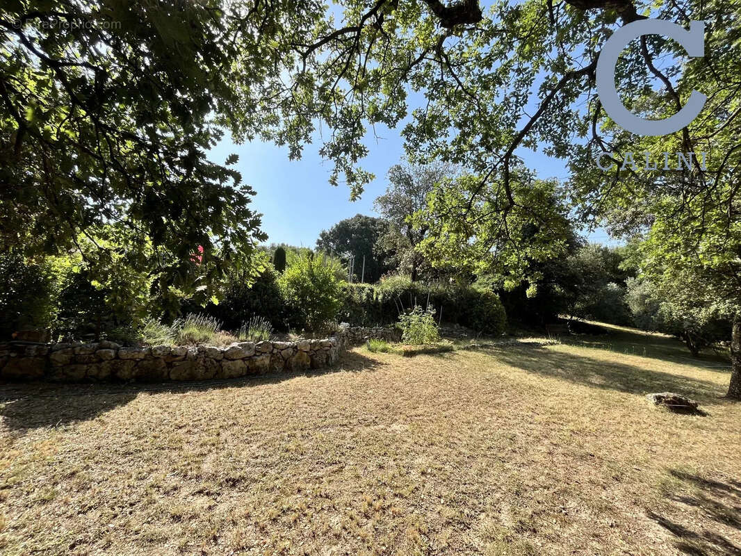 Maison à GARRIGUES-SAINTE-EULALIE