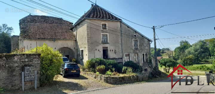 Maison à MELINCOURT