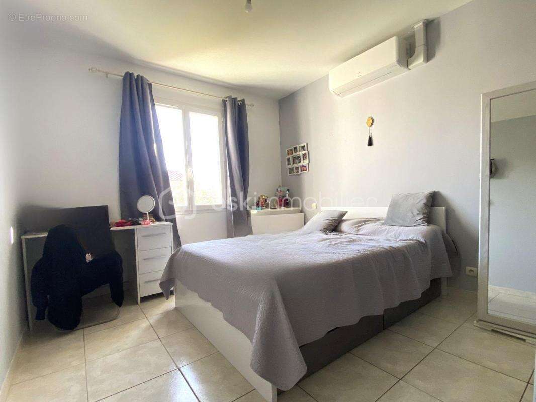 Maison à SAINT-GILLES