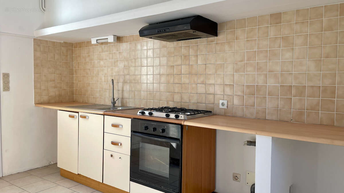 Maison 3 pièces avec cour - photo 9