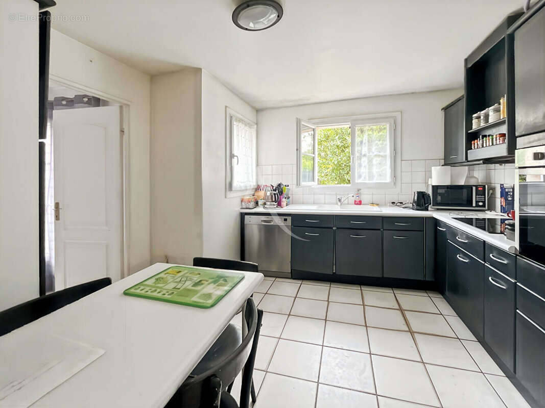 Maison Vaureal 7 pièce(s) 126 m2 - photo 2