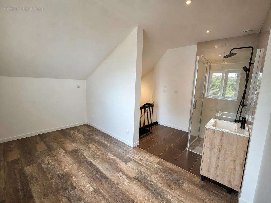 Appartement de 4 pièces de 60 m² à Rilly-la-Montagne - photo 7