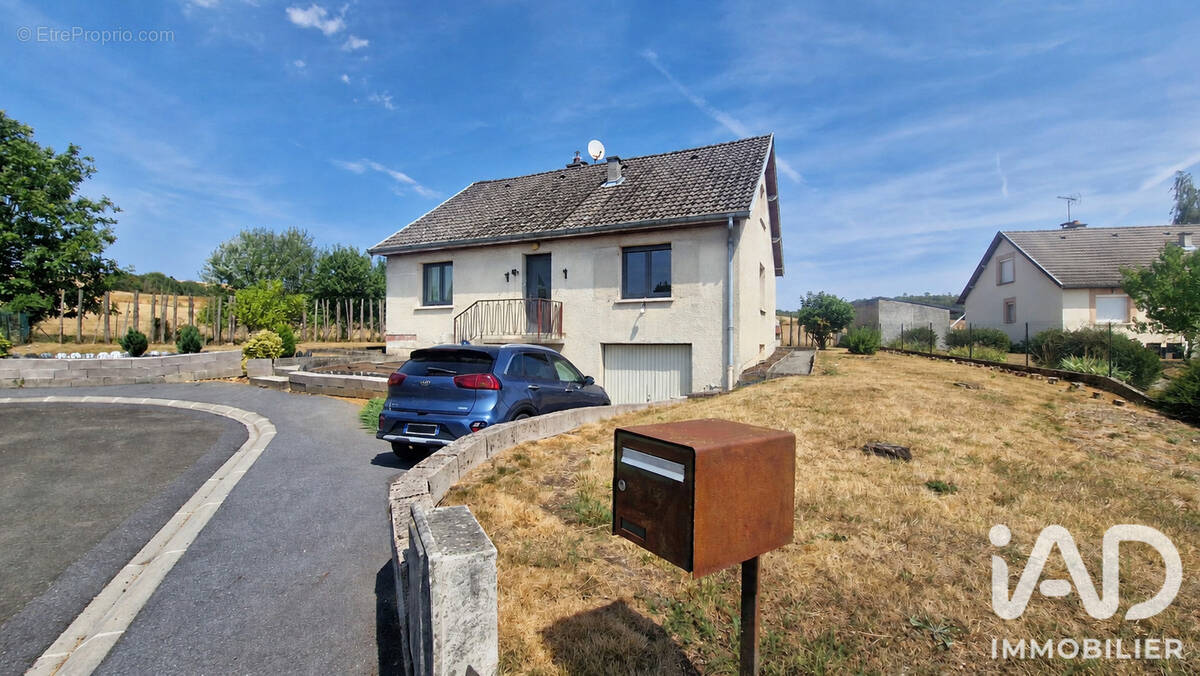 Photo 1 - Maison à CHEMERY-SUR-BAR