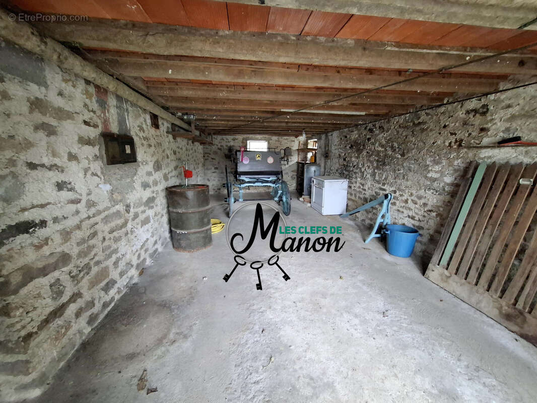 Maison à SAINT-SORNIN-LEULAC