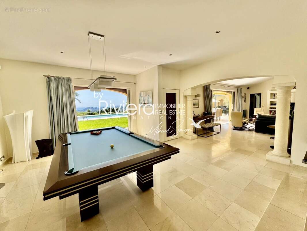 Propriete de standing - vue mer - 6 chambres - photo 11