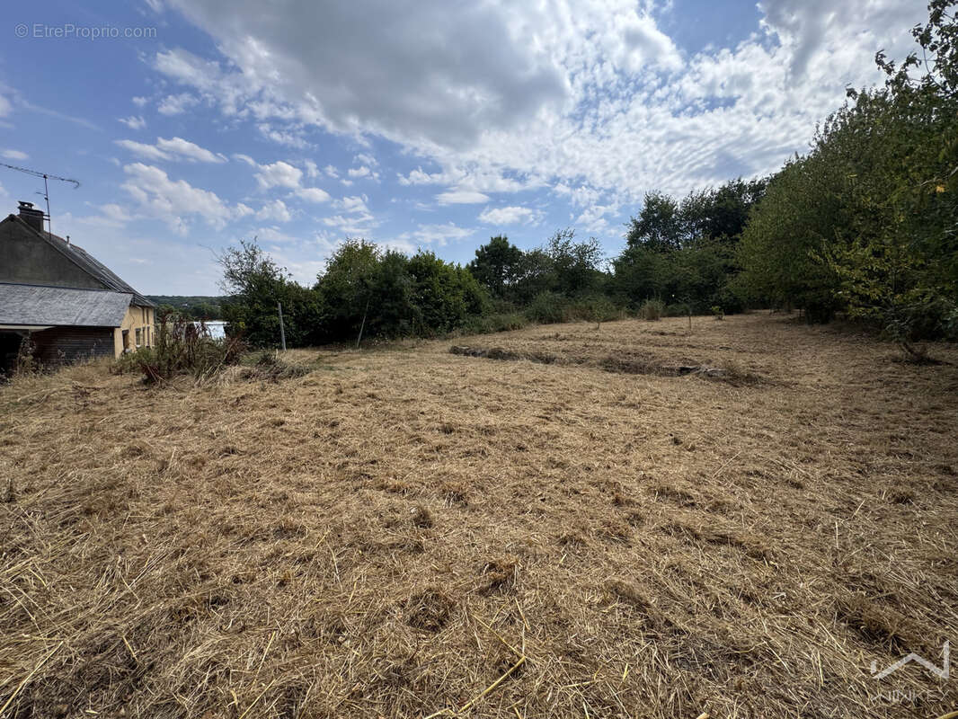 Authentique longère en pierre avec près de 5 000 m2 de terrain  -  Guichen - sans vis a vis - photo 13