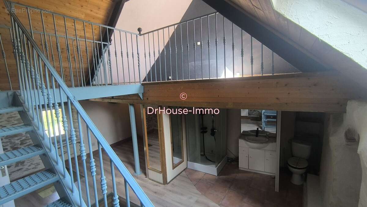 Maison à LE MESNIL-AMEY