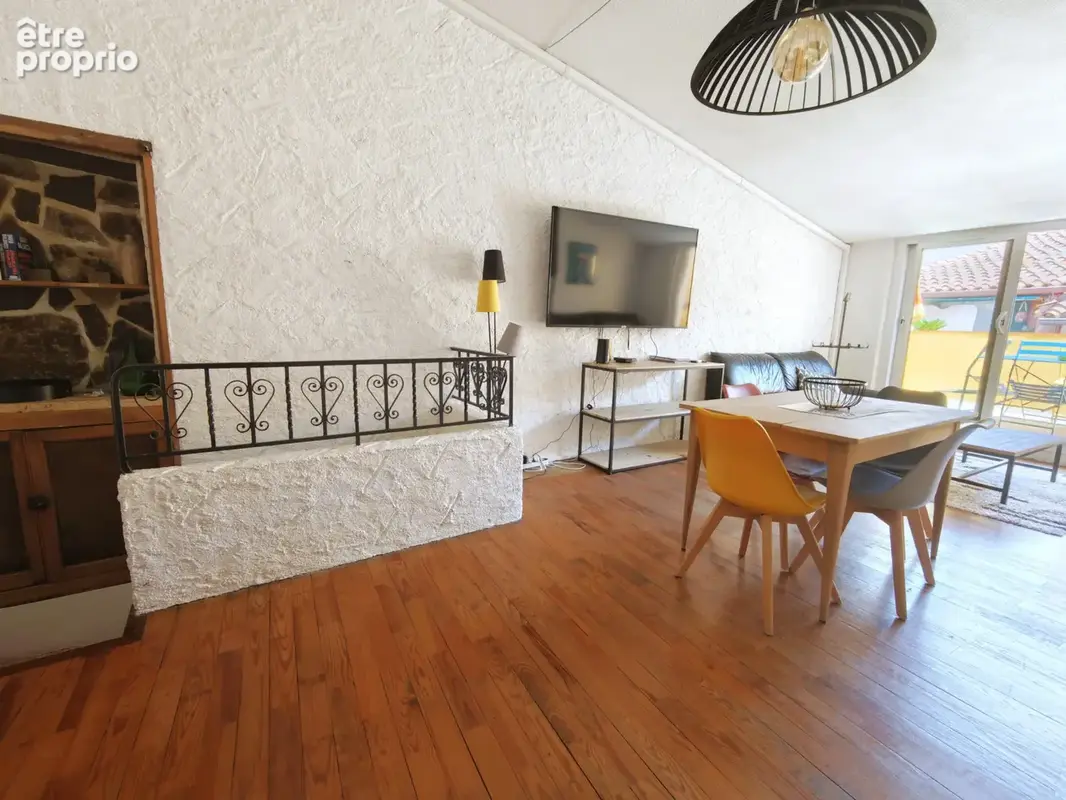 Grand Appartement 3 pièces avec Terrasse Plein Coeur Historique - photo 2