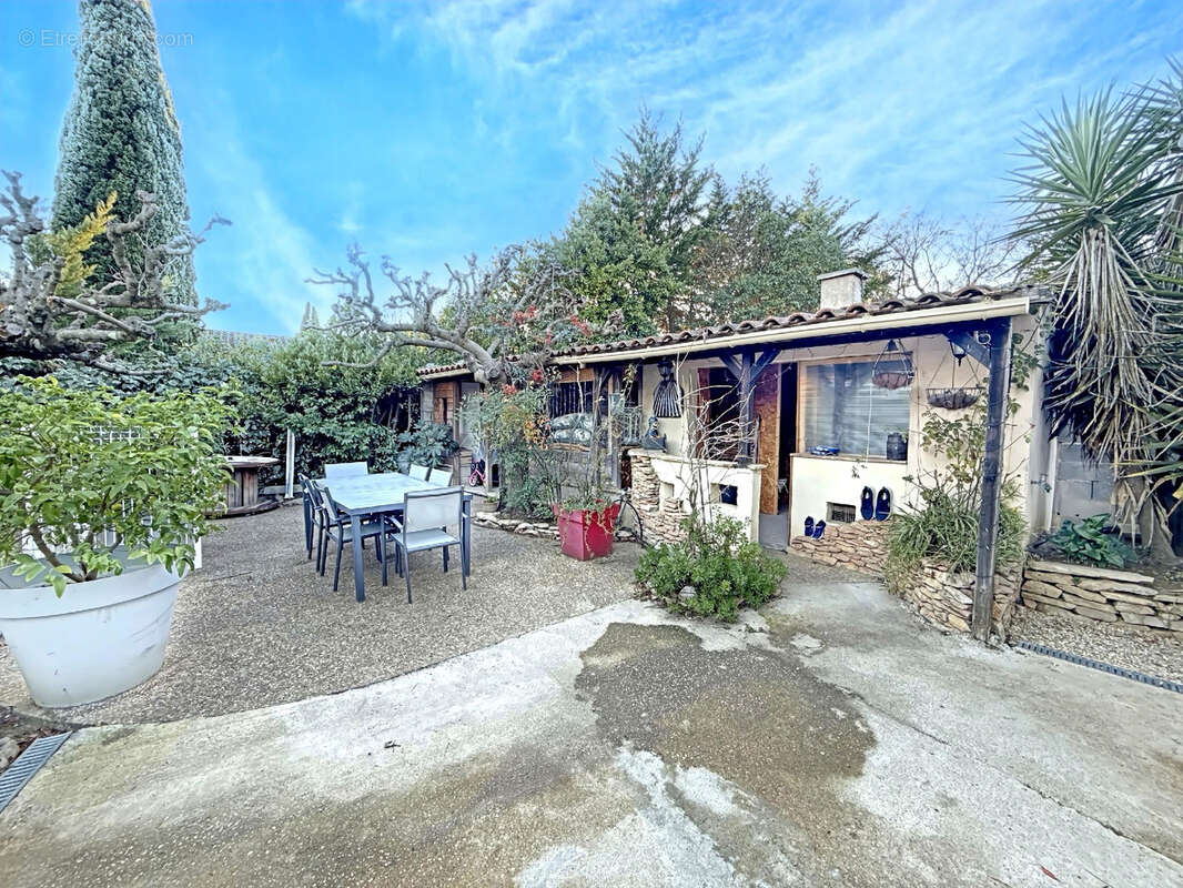 Maison à AIGUES-VIVES