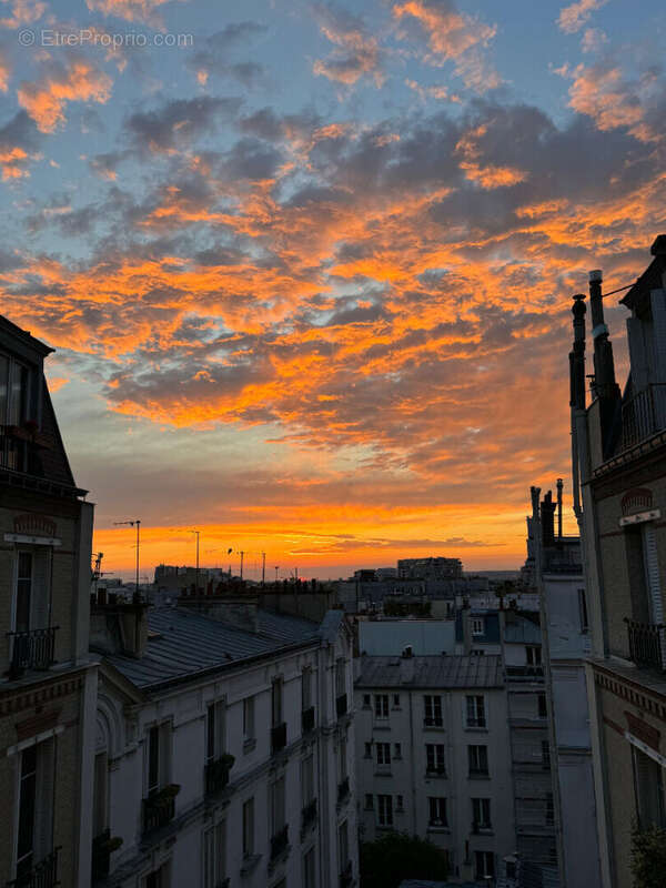 Appartement à PARIS-17E