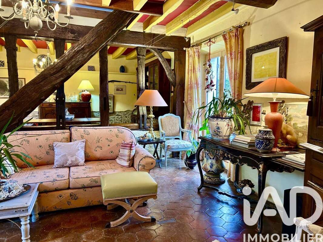 Maison 229 m² à Senantes  - photo 3