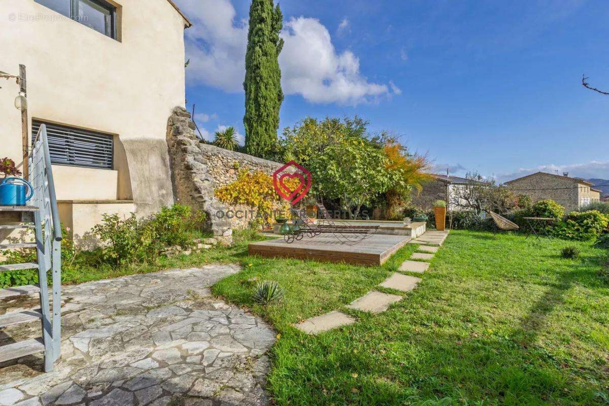 Maison à GARDIE