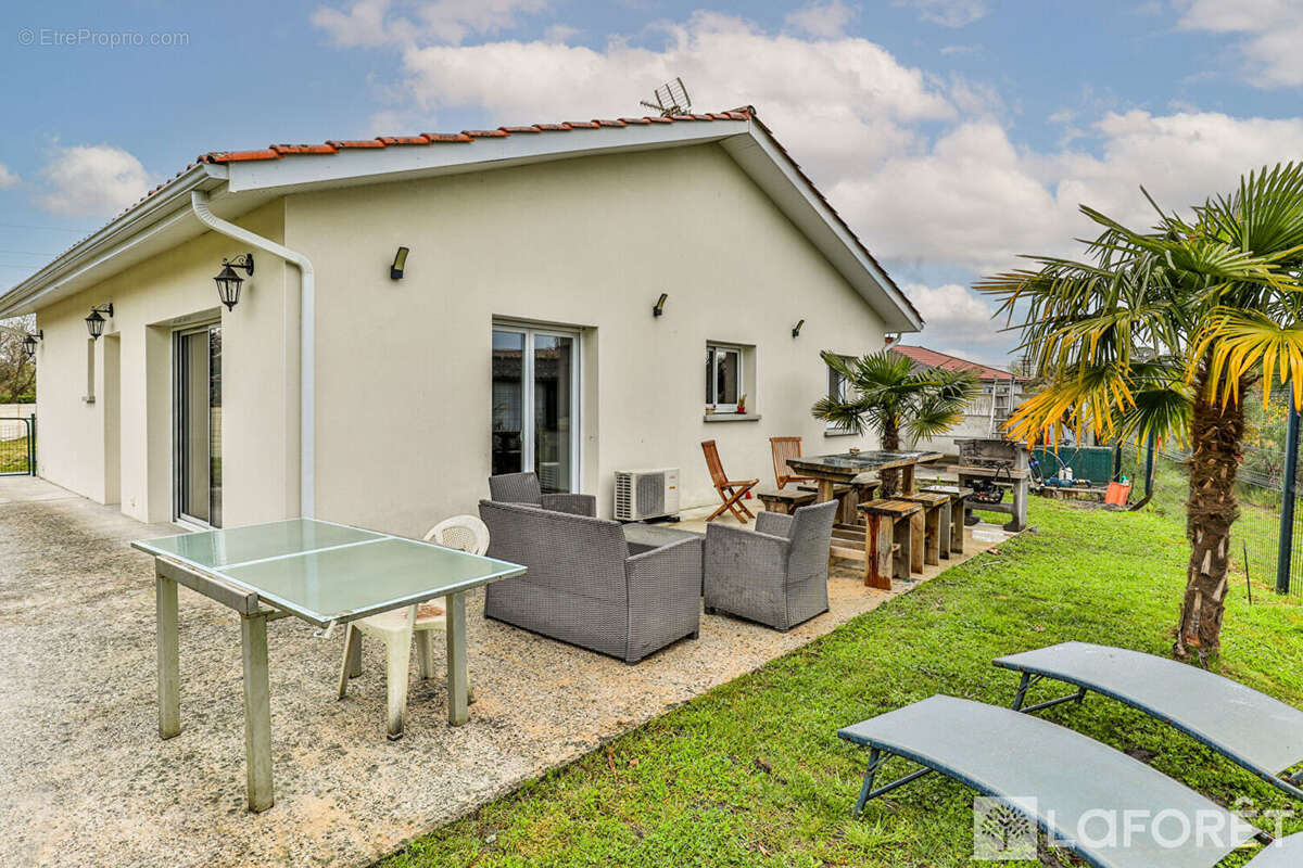 Maison à YCHOUX