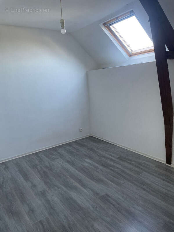 Appartement à JOUE-SUR-ERDRE