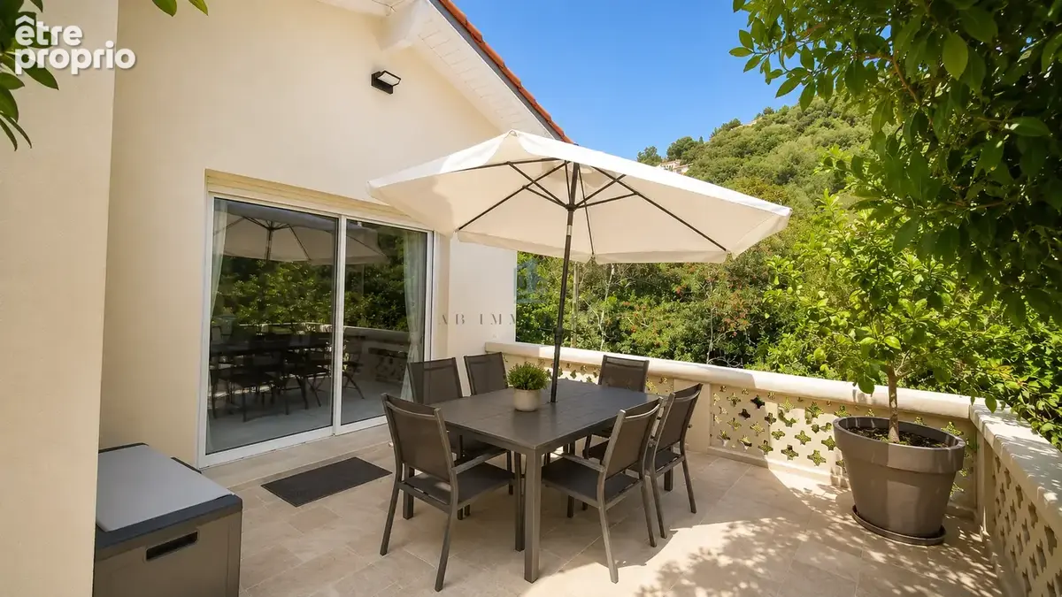 Menton - belle maison entièrement renovée - calme - sans vis-à-vis - garage - photo 6