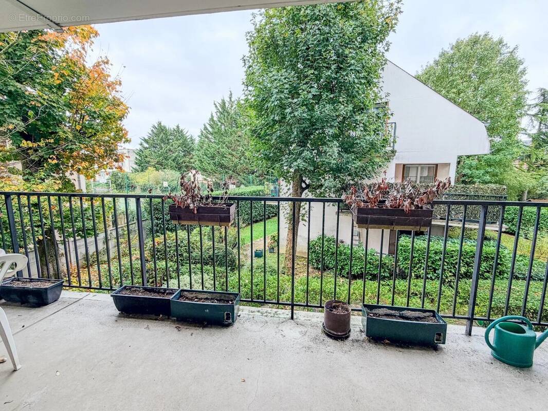 Appartement à LE RAINCY