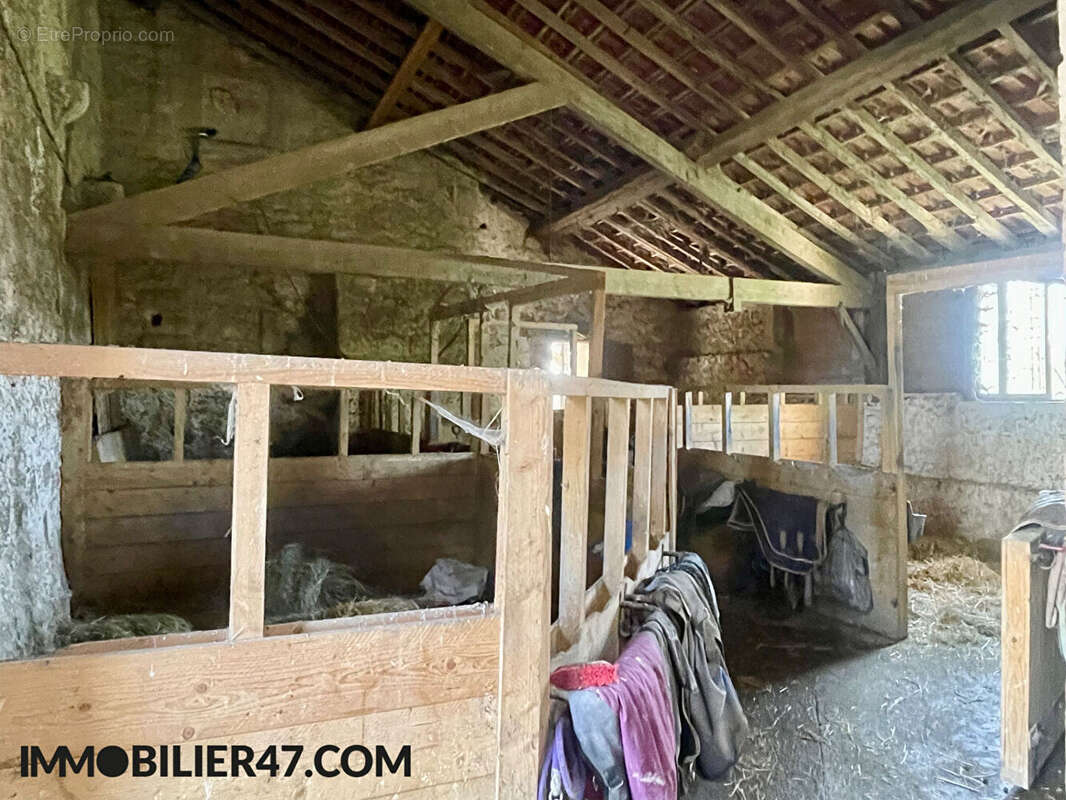 Maison à CLERMONT-DESSOUS