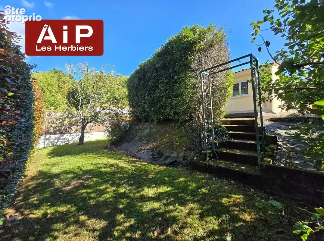 Exclusivite ! plain-pied 3 chbrs ! 5 min du puy du fou ! - photo 2