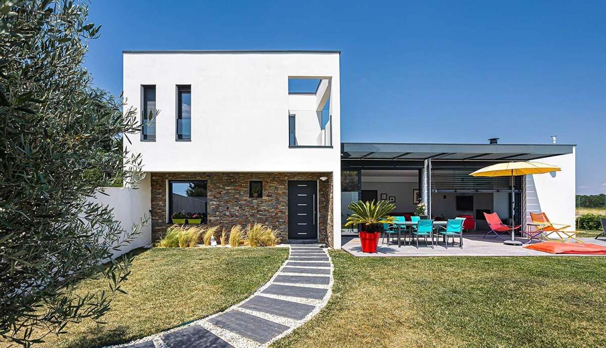 Maison à LA ROCHELLE