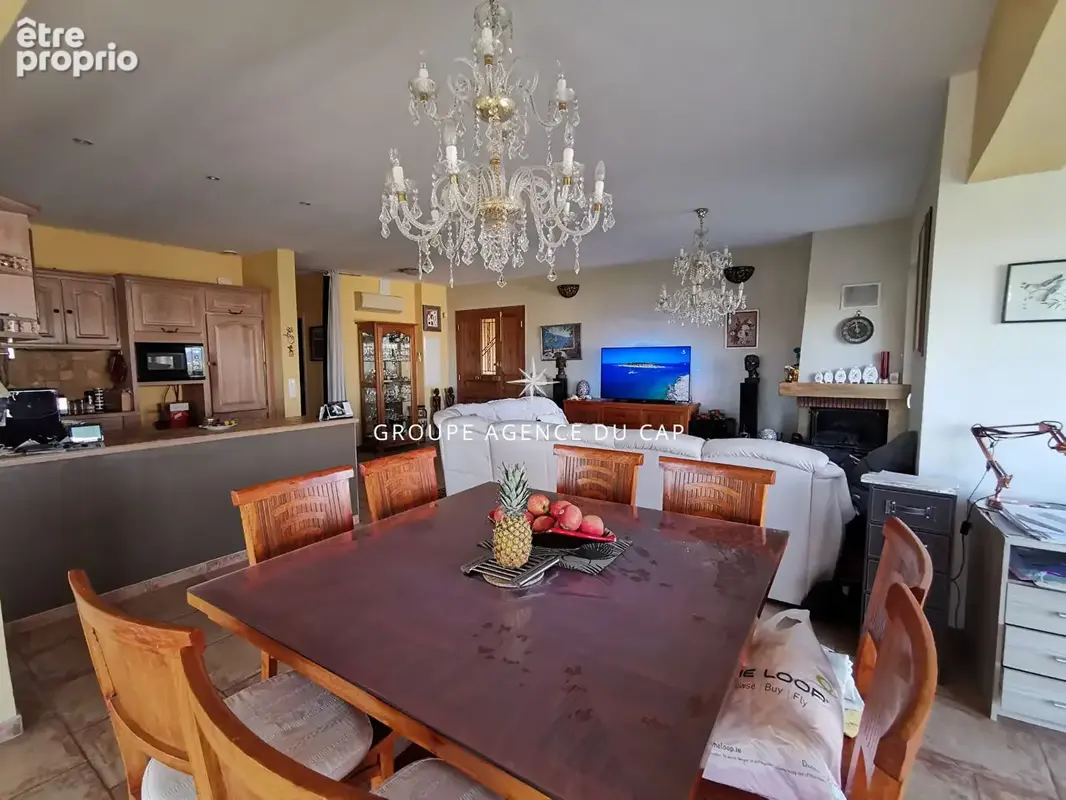 À vendre villa 5 chambres avec vue mer proche centre ville avec piscine et garage double, à saint aygulf - photo 6