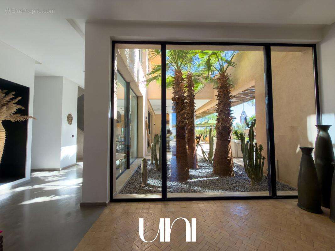 Maison à MANO