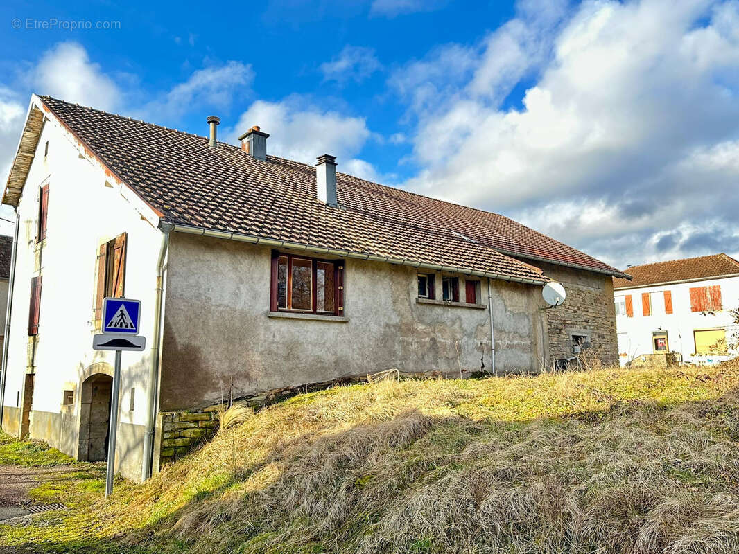 Maison à LA VERGENNE