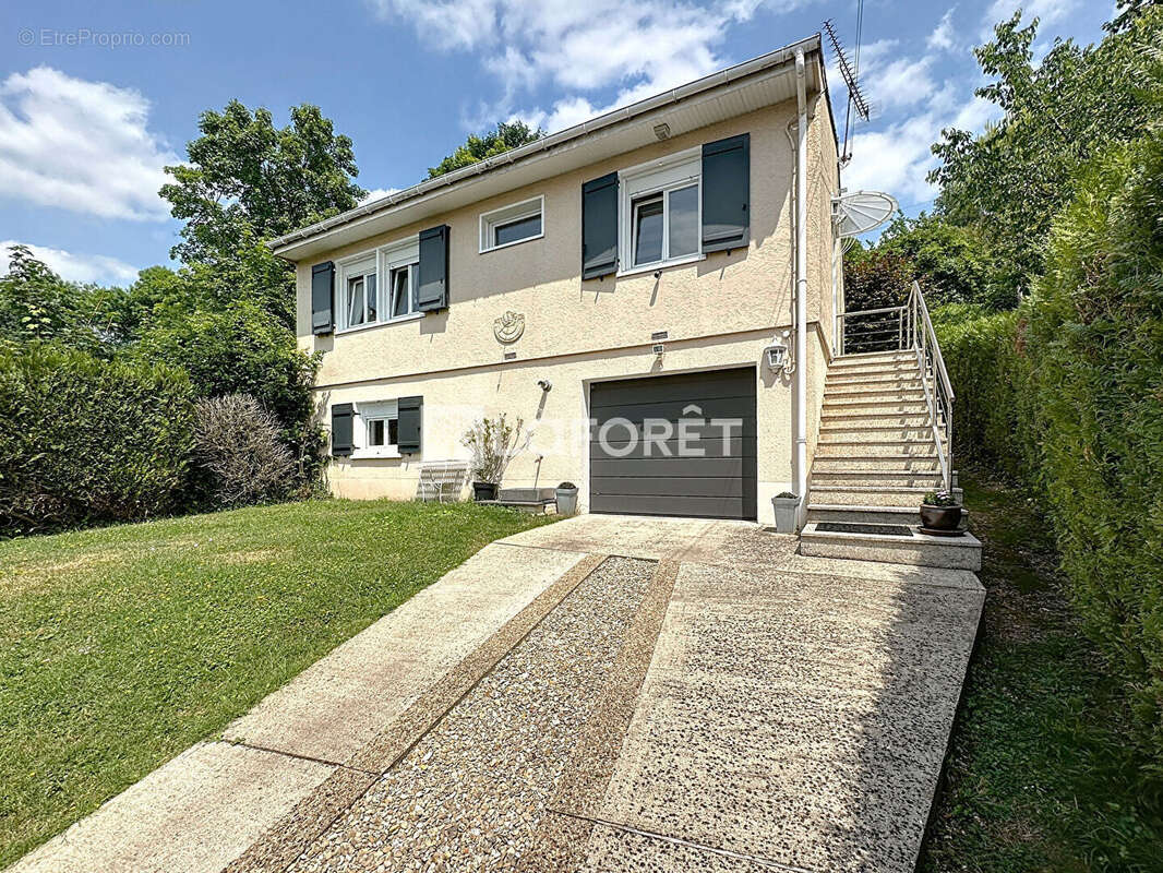 Maison à CHAMPIGNY-SUR-MARNE