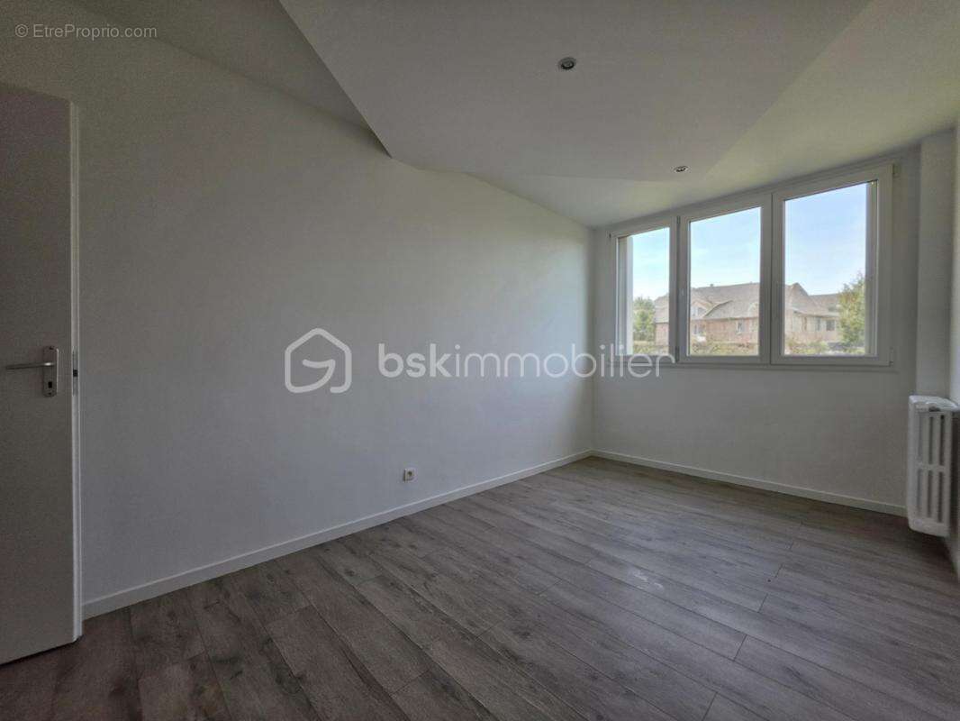 Appartement à VILLEMOMBLE