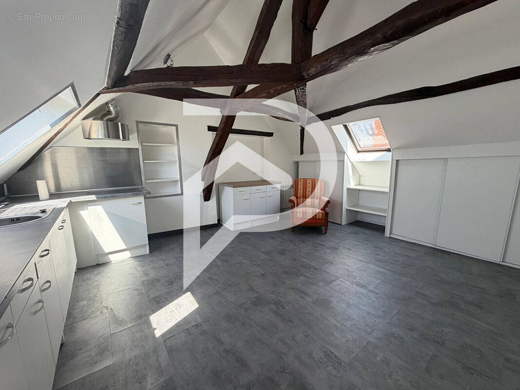 Appartement à MERU