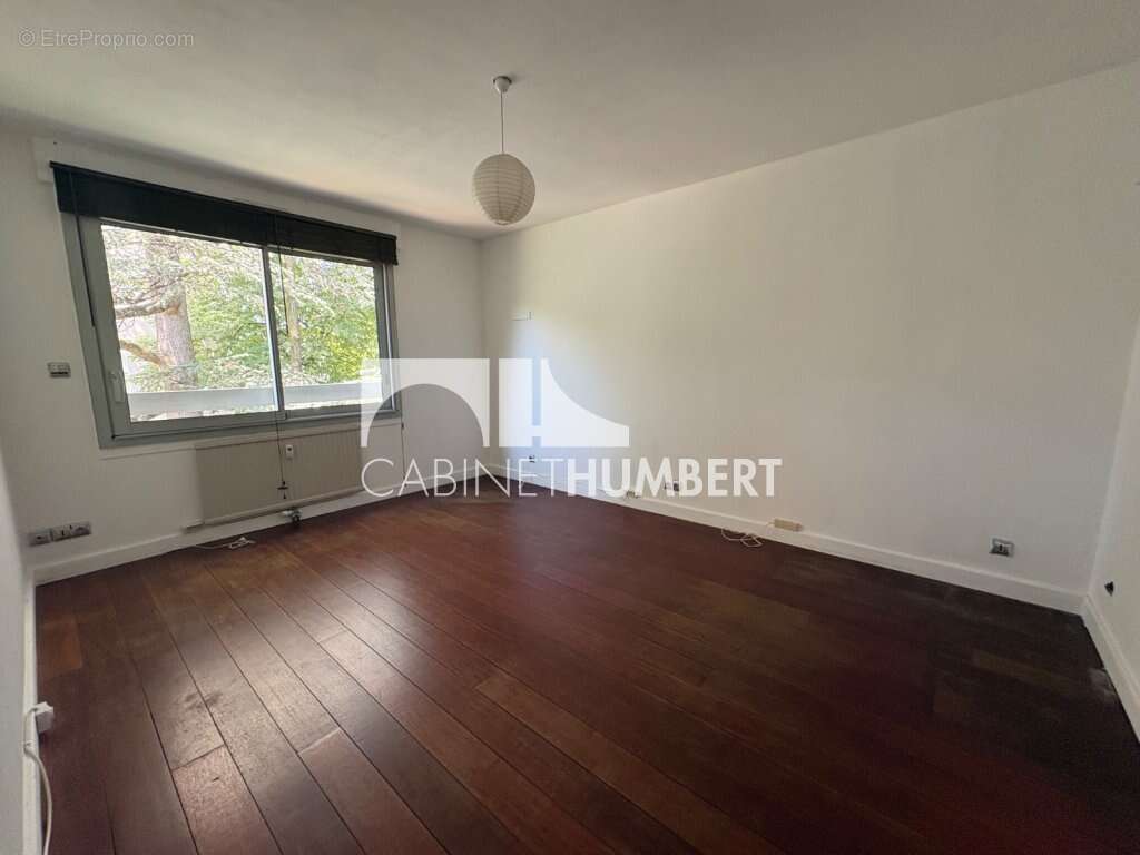 Appartement 113 m² à Saint-Etienne  - photo 7