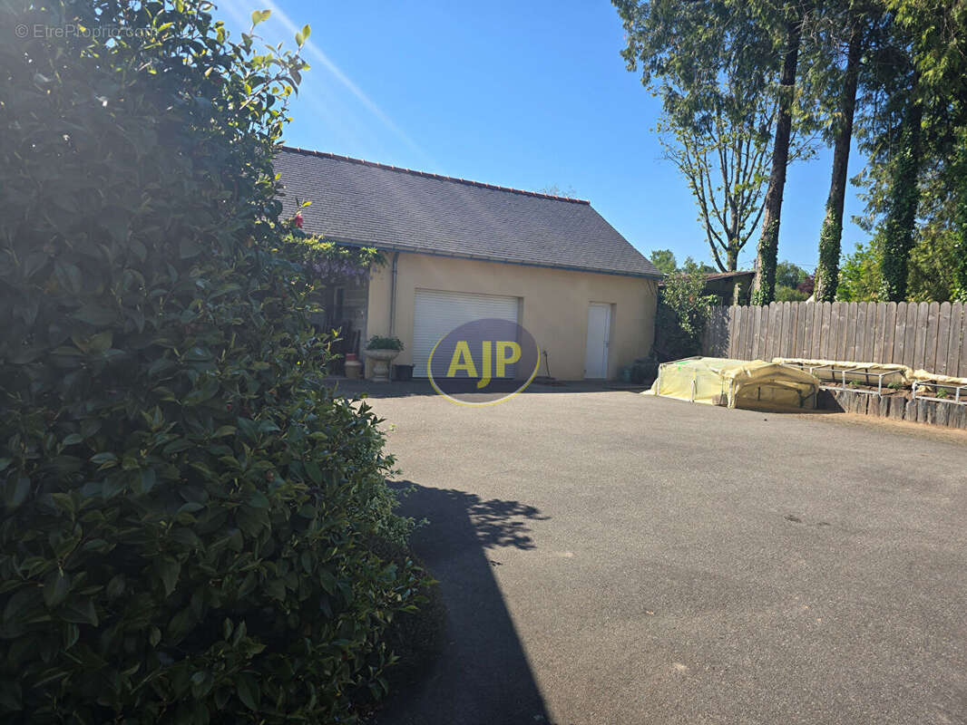 Maison à GUEMENE-PENFAO