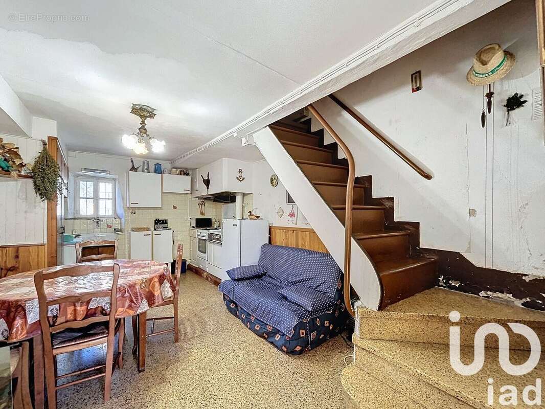 Photo 3 - Maison à SAINT-LAURENT-DE-CERDANS