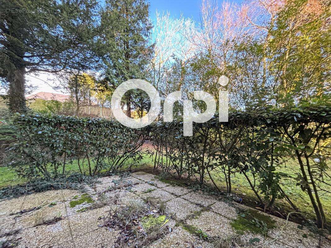 Appartement à SAINT-MARTIN-BOULOGNE