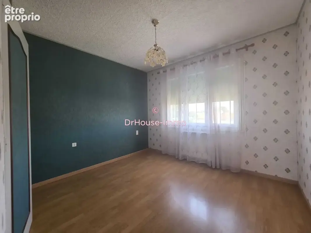 Maison 98 m² à Puyravault  - photo 14