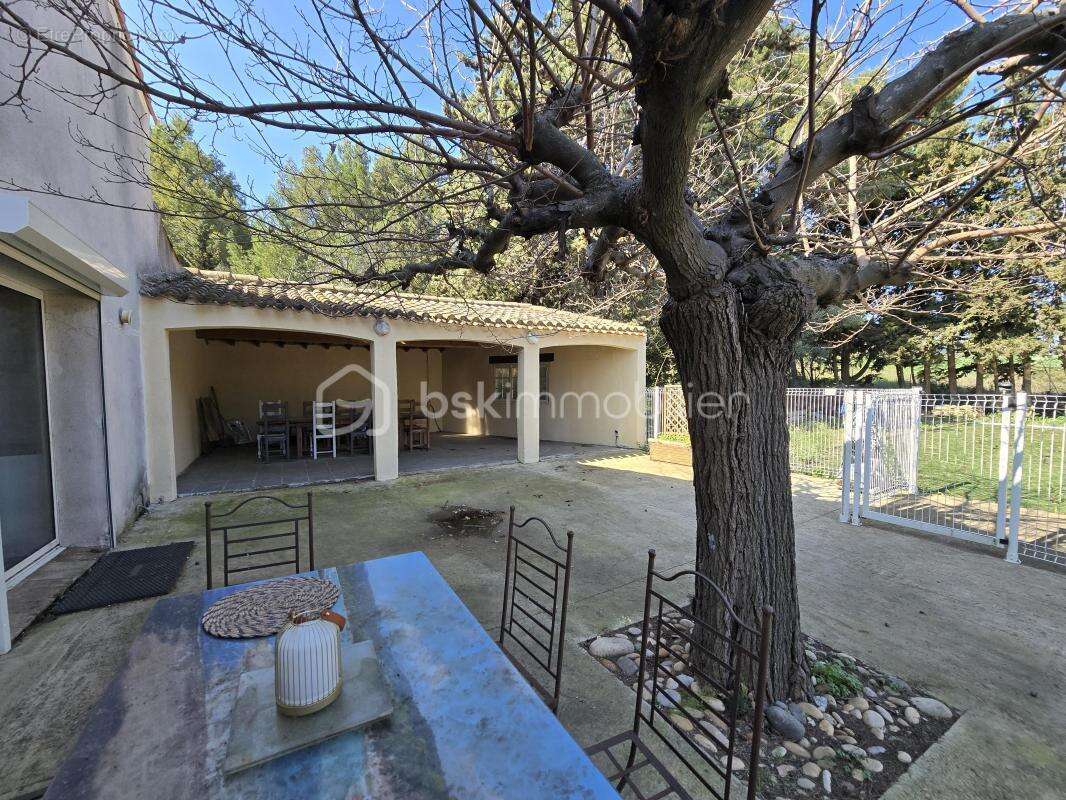 Maison à VILLEVEYRAC