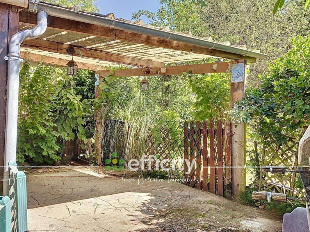 Maison à VILLECRESNES