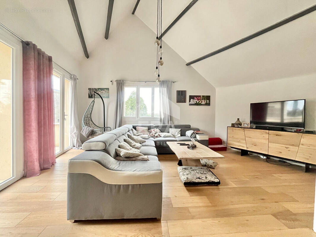 Maison à LES ALLUETS-LE-ROI