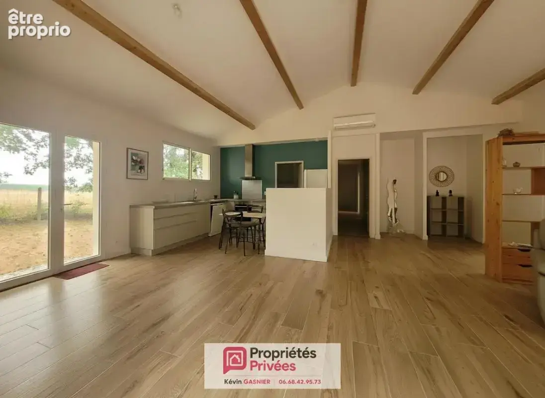 SAINT SATURNIN (16290) : Pavillon récent de 116m2 + garage et carport - photo 4