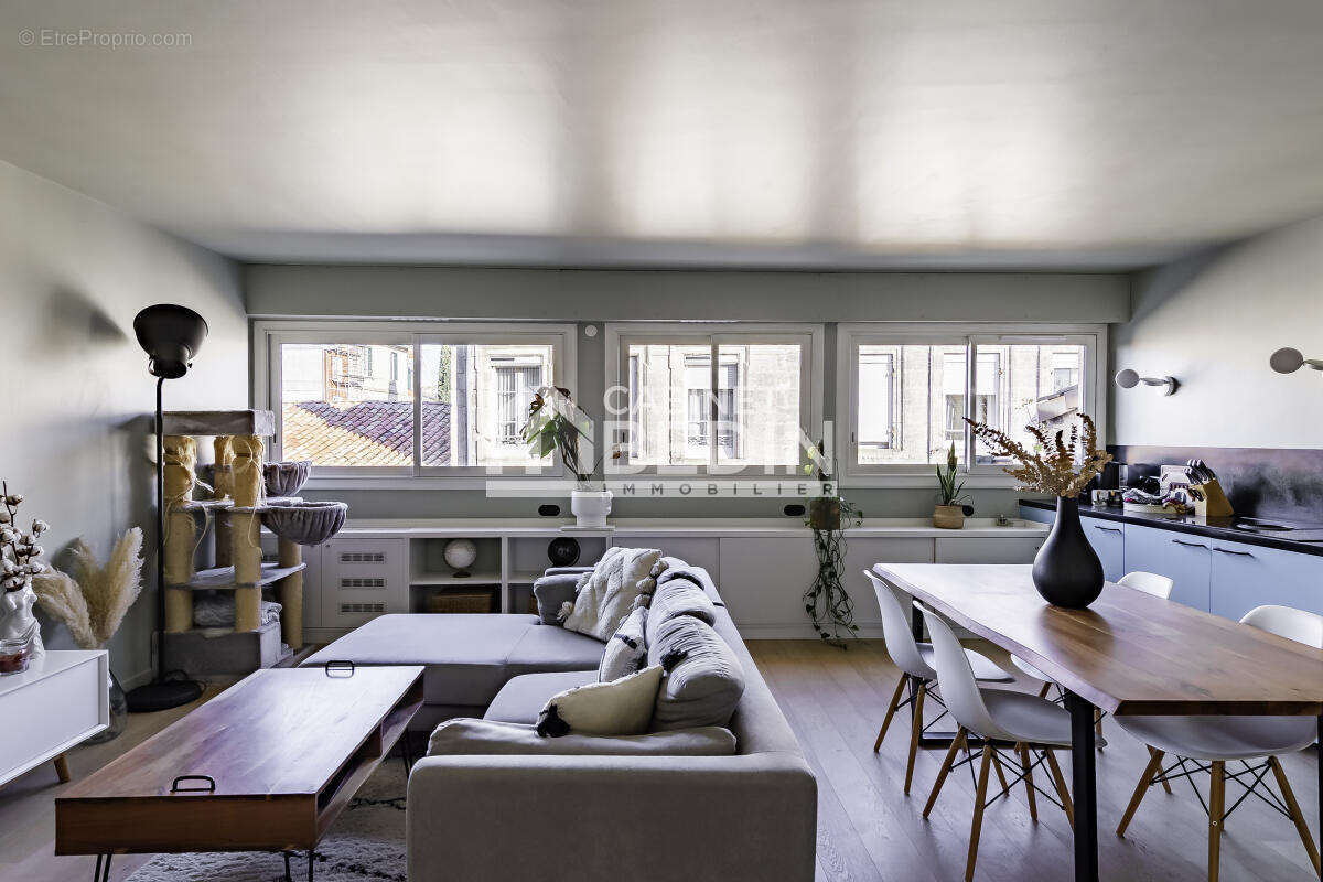 Appartement à BORDEAUX