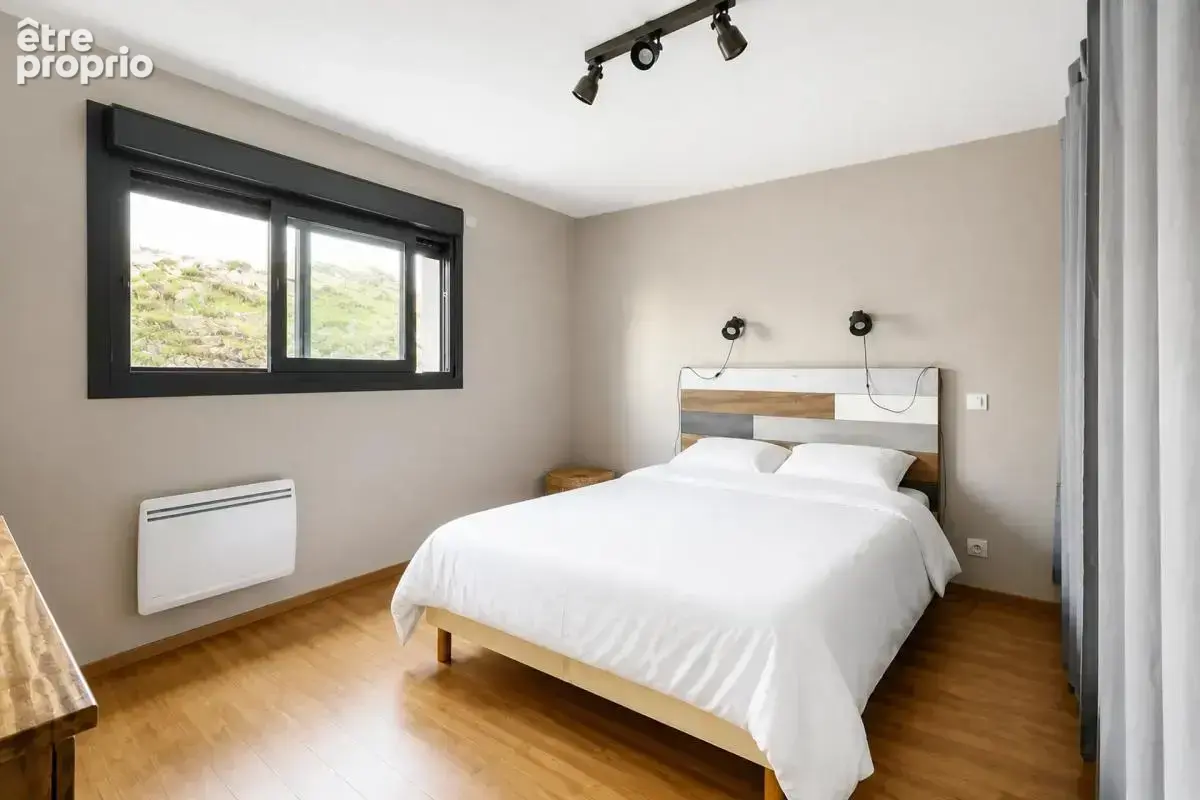 Maison de 9 pièces de 230 m² à Lahonce - photo 10