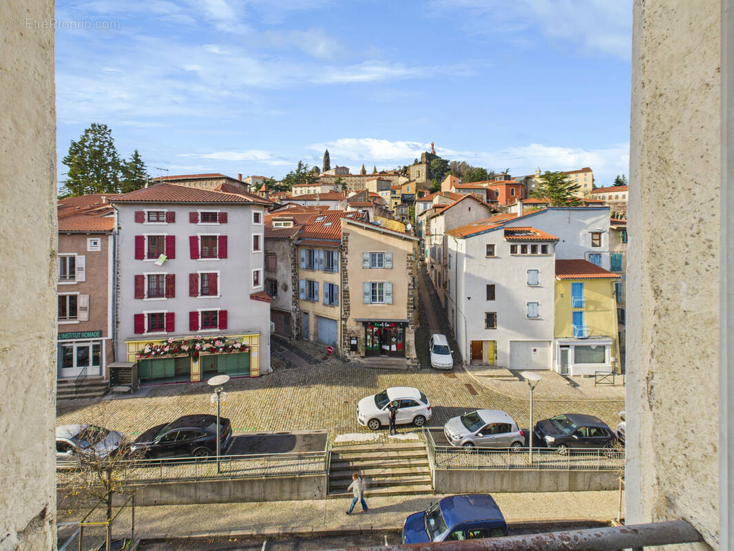 Appartement à LE PUY-EN-VELAY