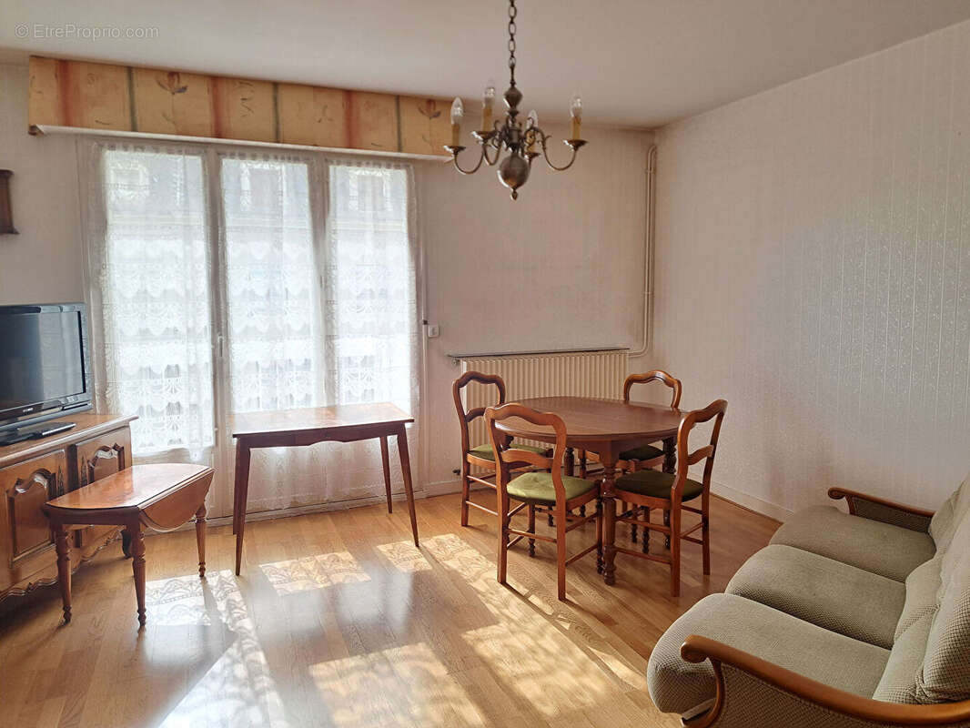 Appartement à CHATELLERAULT