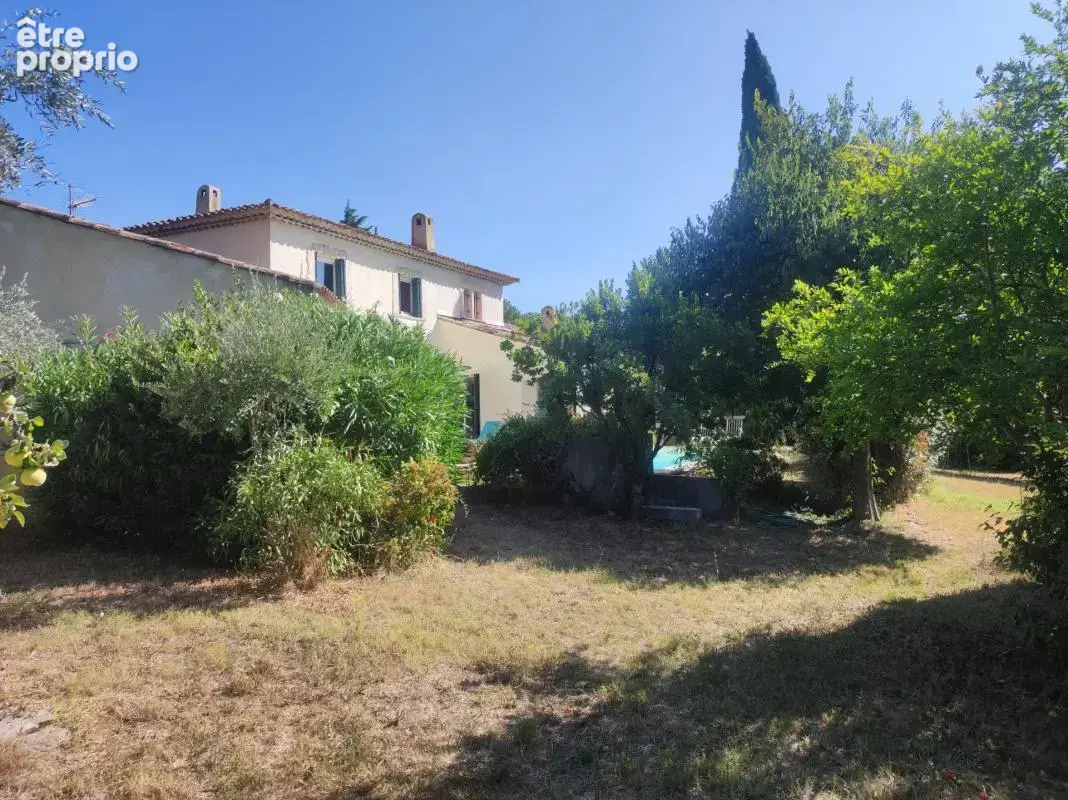 Maison de maçon de 217 m² sur 1 542 m² - photo 17
