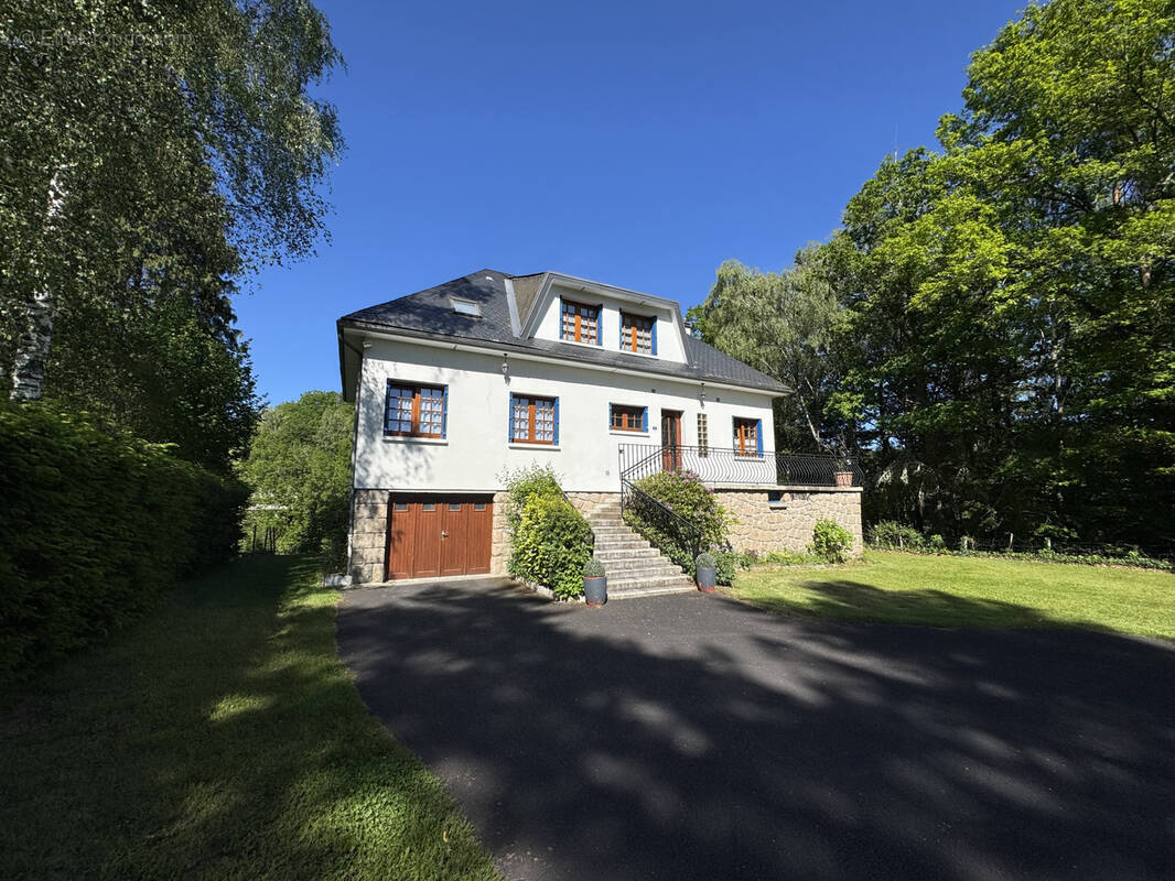 Maison à USSEL