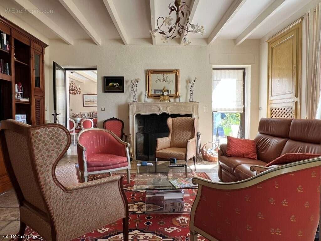 Maison à SAUZE-VAUSSAIS