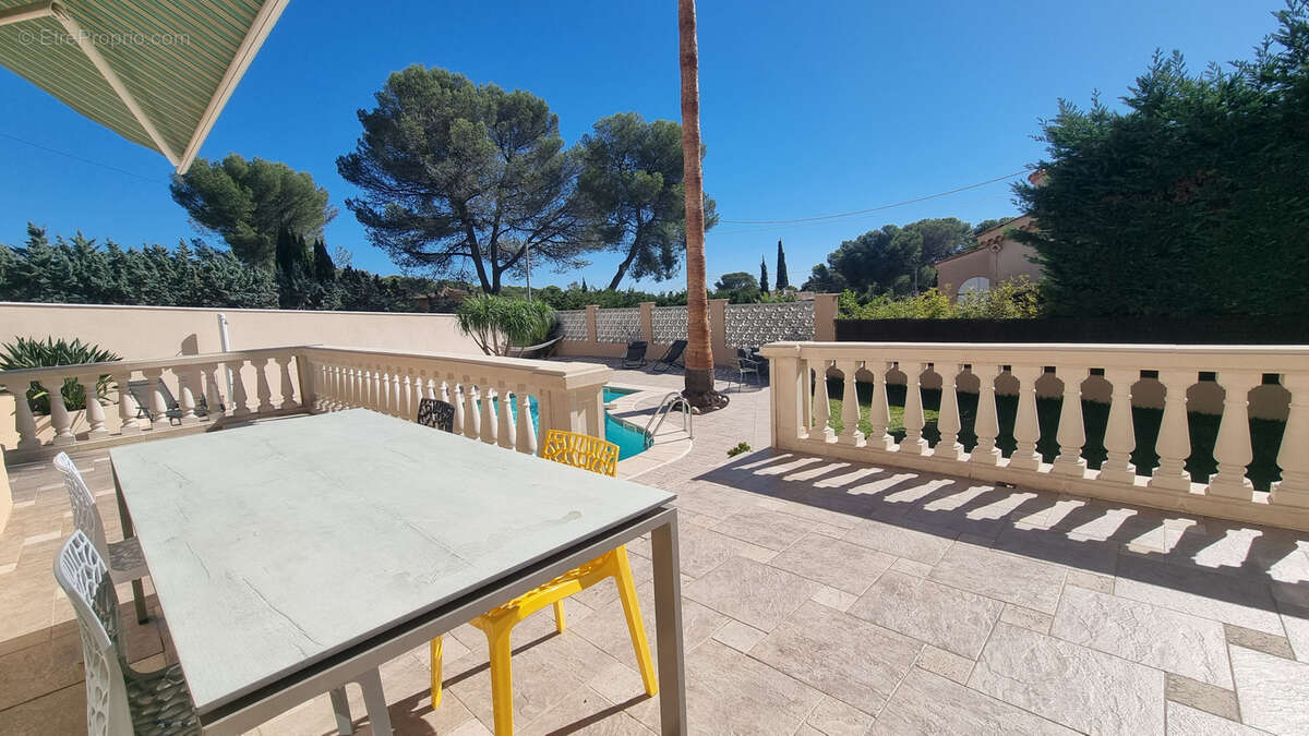 Maison à SAINT-RAPHAEL