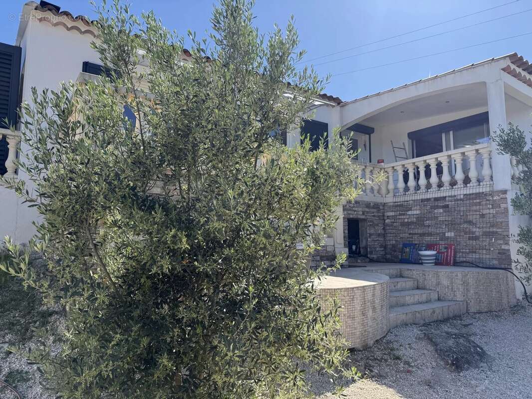 Maison à TOURVES