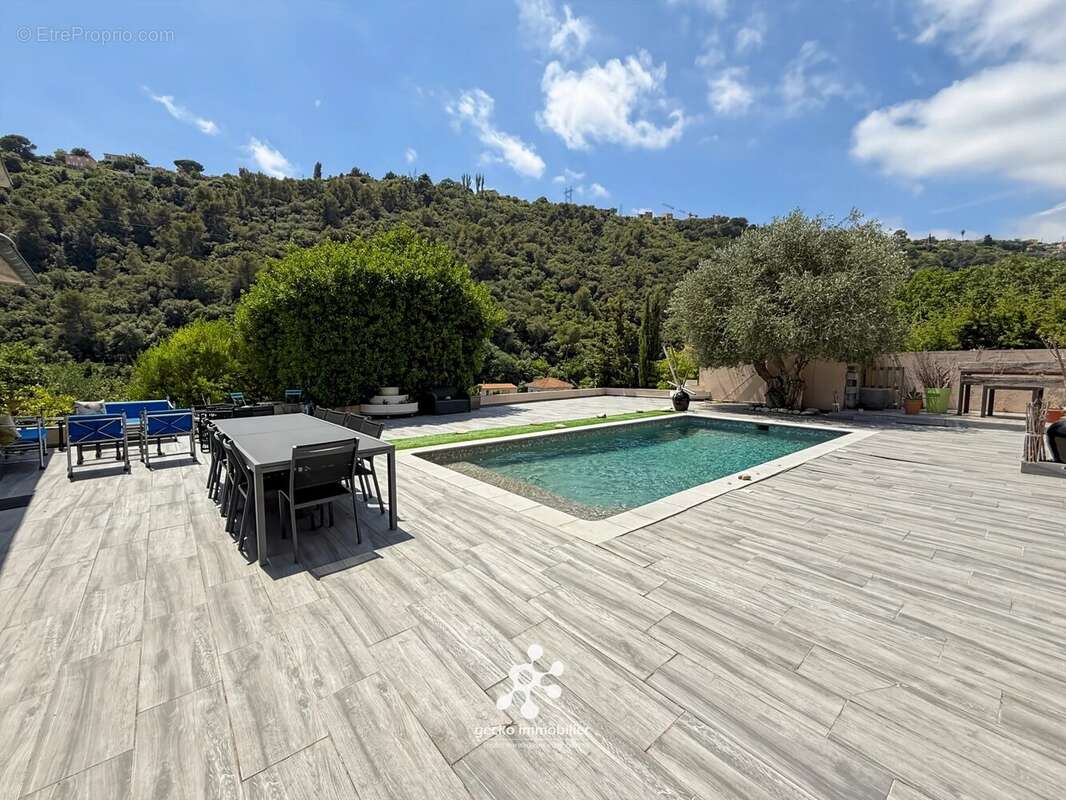 Nice – maison mitoyenne avec piscine - photo 3