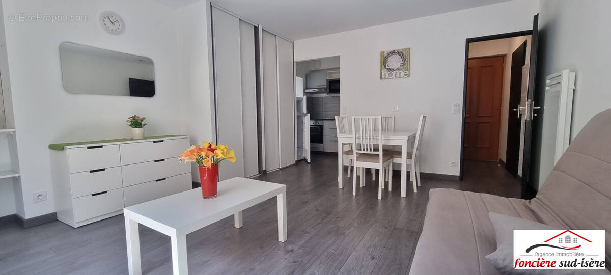 Appartement à VIZILLE