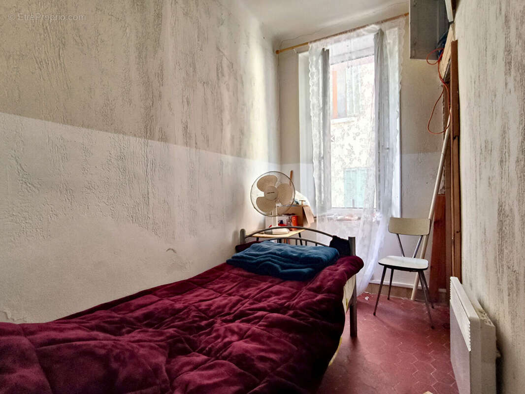 Appartement à MARSEILLE-6E